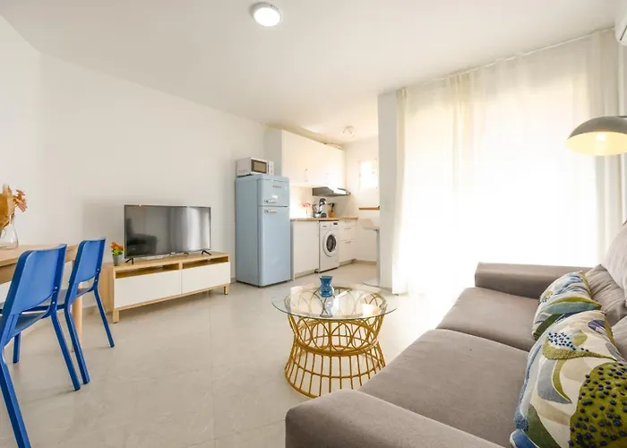 Burgos, Terrace, Parking By 10Tosea